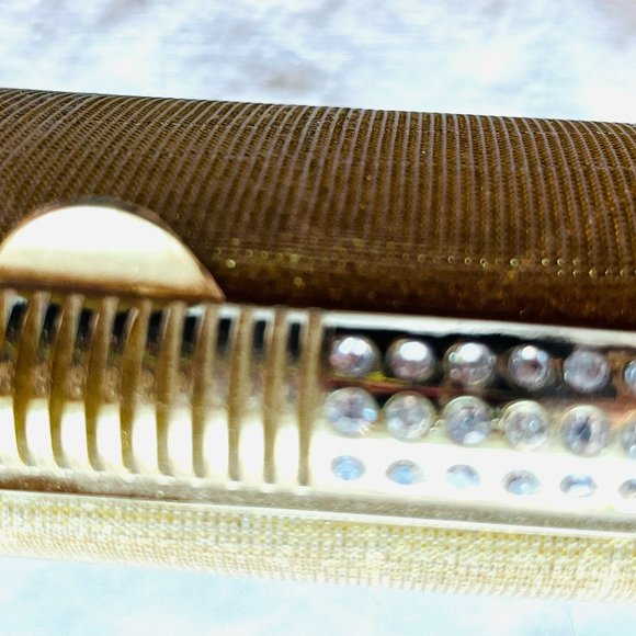 New Gold Evening Purse. - Picture 14 of 15